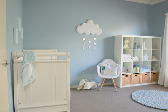 Quarto Infantil Azul e Branco